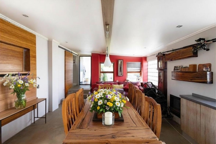 4 Bedroom Property for Sale in Sandbaai Western Cape